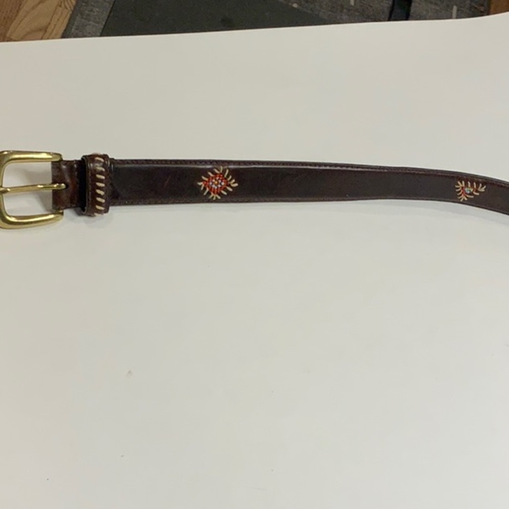 Woolrich beaded brown belt